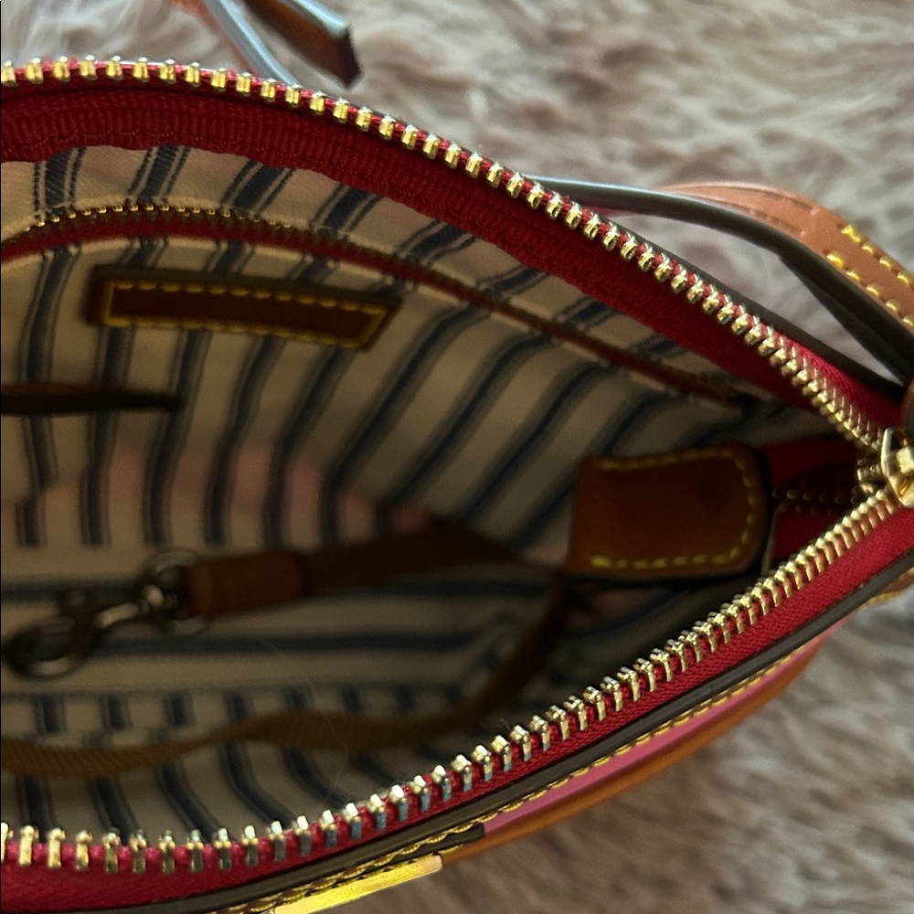 Dooney & Bourke NWOT Pink Bag - Picture 8 of 11